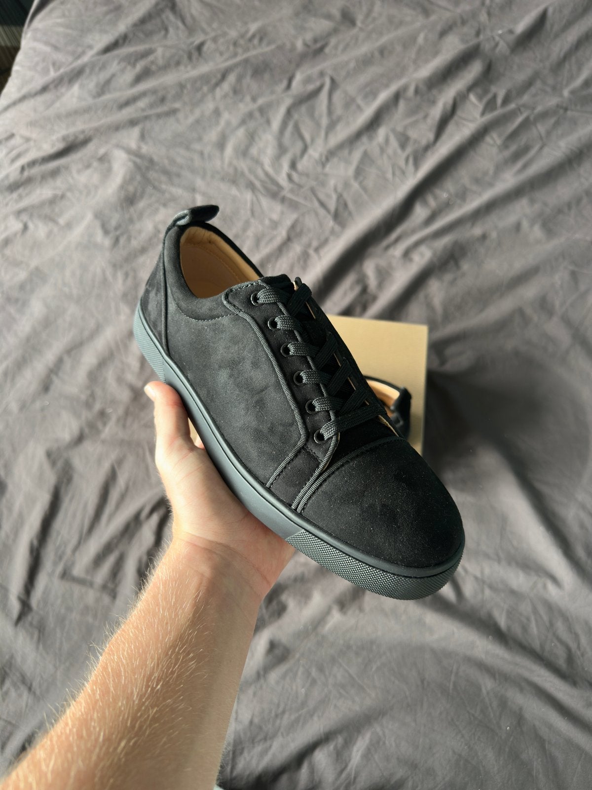 Christian Louboutin Black Suede Sneakers – Zwart, Verzenden, Zwart, Sneakers of Gympen, Zo goed als nieuw