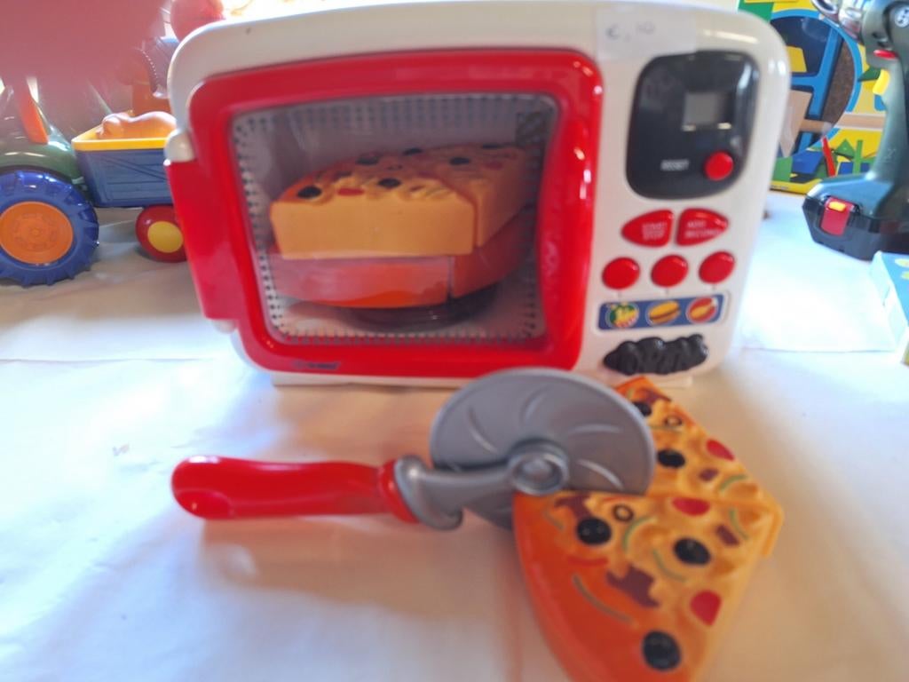 Speelgoed oventje met geluid en licht en pizza, Ophalen of Verzenden, Kunststof
