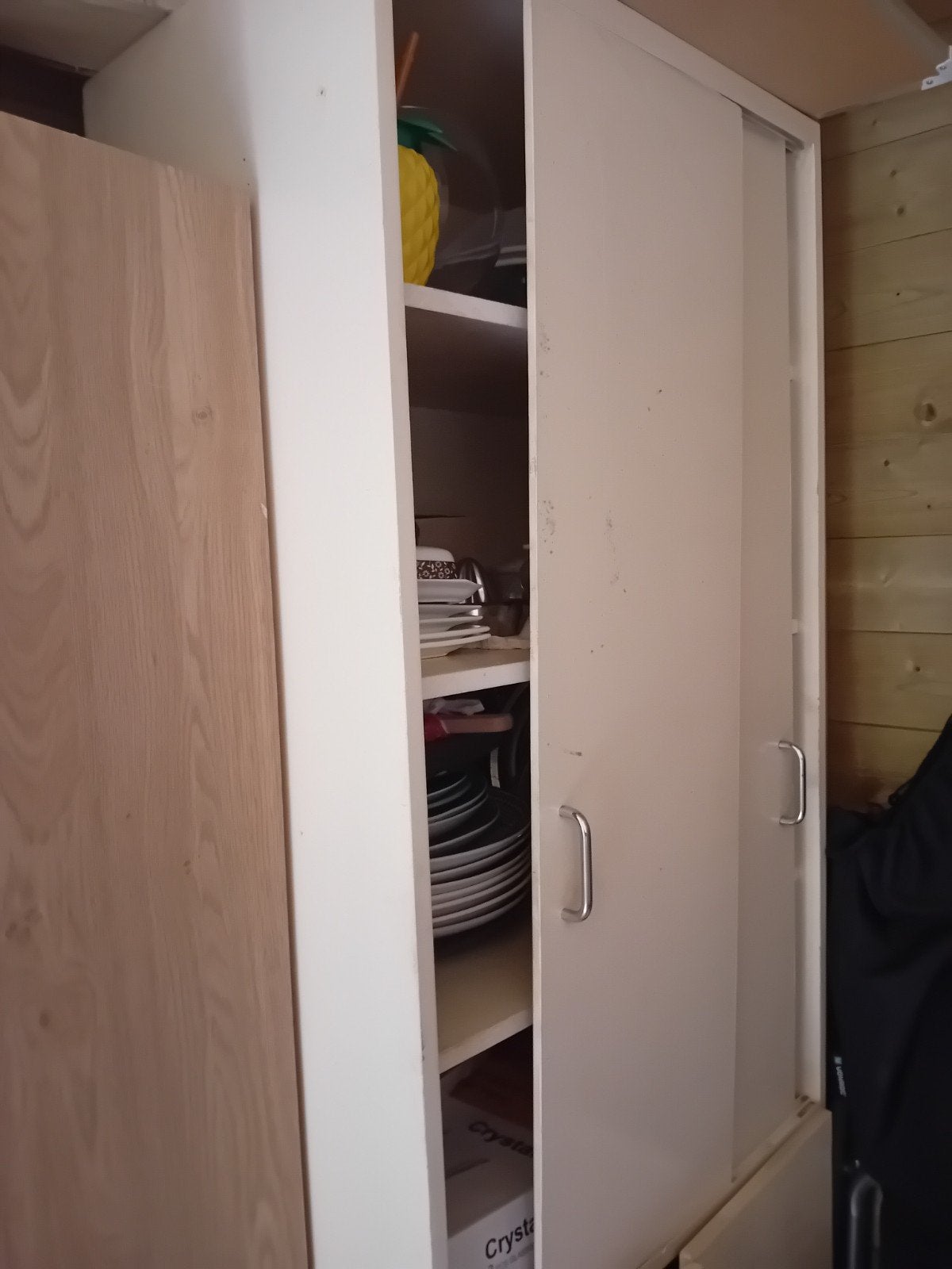 Gratis af te halen ruime kast, Ophalen of Verzenden, Gebruikt, 25 tot 50 cm, Minder dan 100 cm
