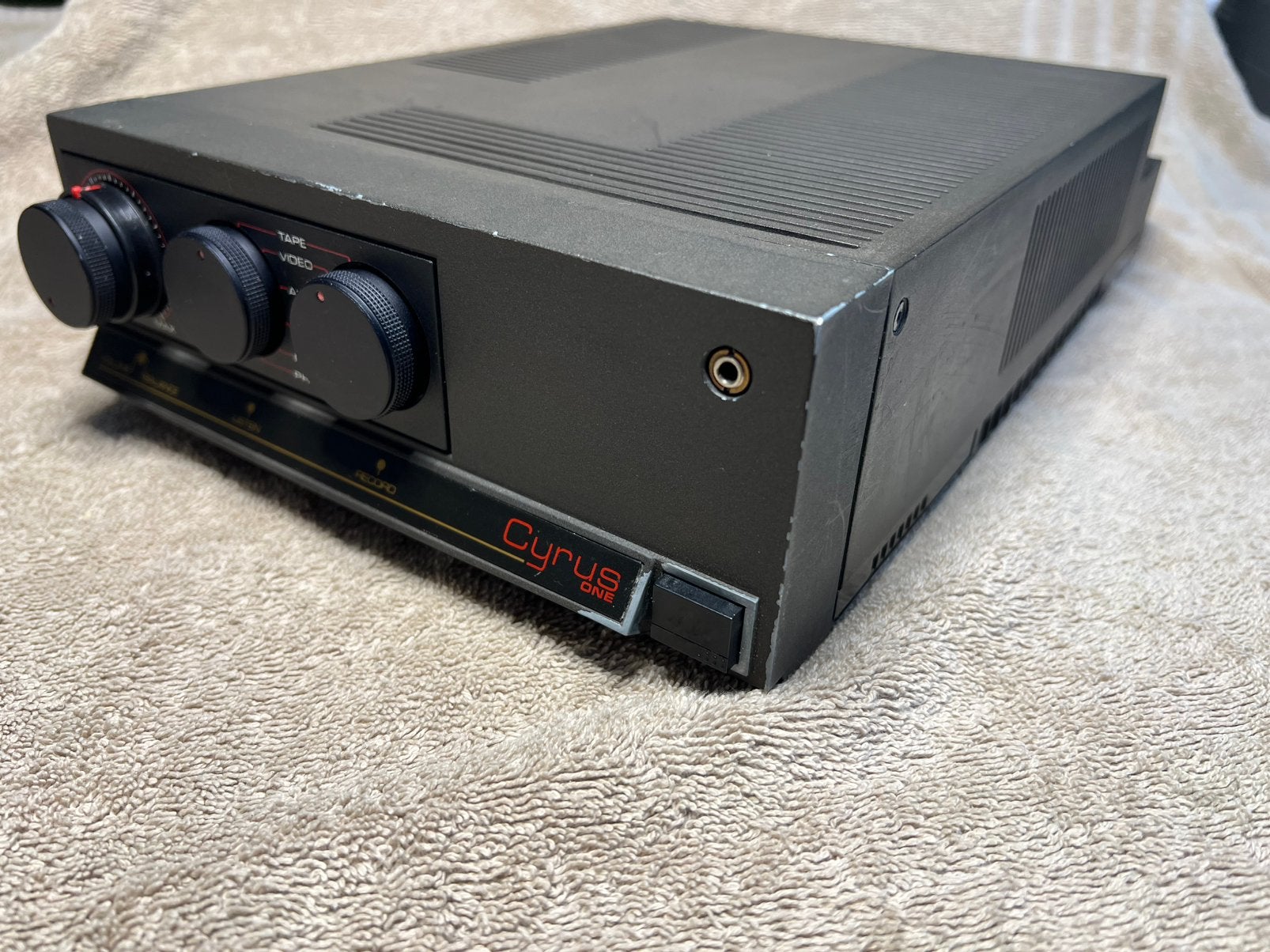 Mission Cyrus One (heeft onderhoud gehad), Ophalen of Verzenden