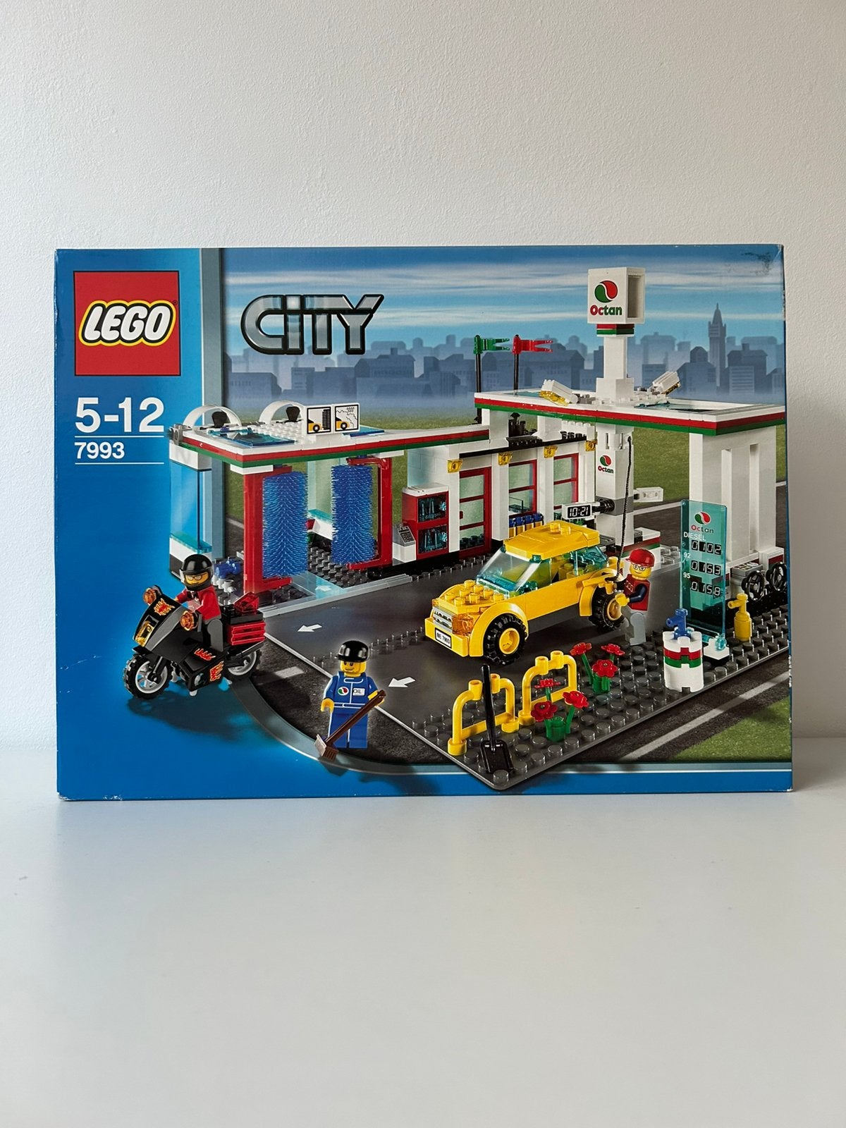 Lego 7993 - Lego City Benzinestation - *NIEUW*, City, Inclusief accessoires, Nieuw, Ophalen of Verzenden