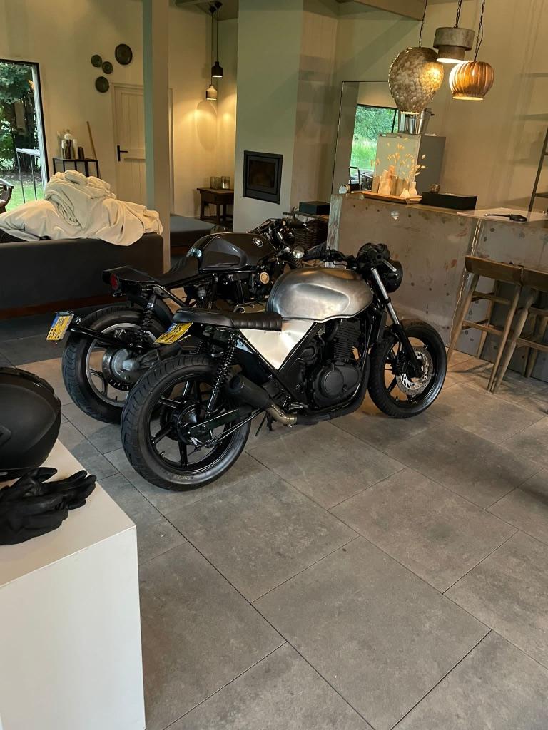 Te koop: 2 unieke café racers – klaar voor nieuwe avonturen, Occasion, Sportuitlaat, Particulier, Overig