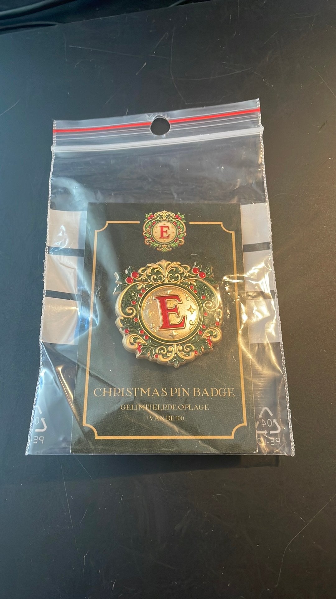 Efteling betoverd fan pin, Ophalen, Zo goed als nieuw, Button of Speldje
