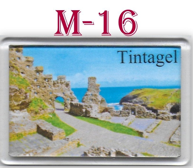M16 Koelkastmagneetje Tintagel Engeland, Ophalen of Verzenden, Zo goed als nieuw