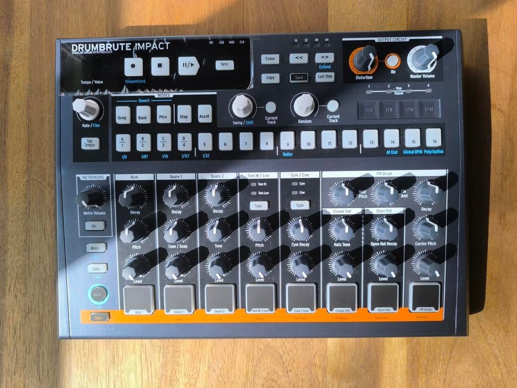 Arturia Drumbrute Impact, Muziek en Instrumenten, Synthesizers, Ophalen of Verzenden, Zo goed als nieuw, Overige aantallen, Overige merken