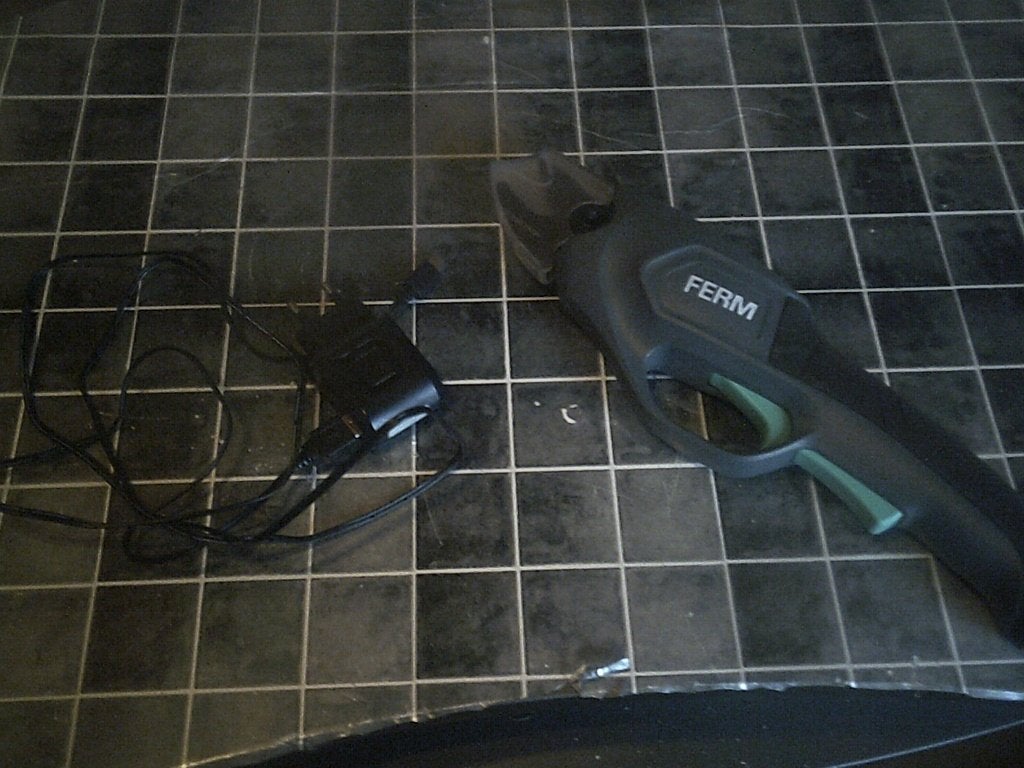 te koop nieuwe electrische knipschaar merk ferm, Ophalen, Nieuw, Ferm