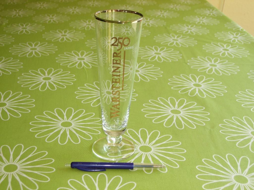 Warsteiner 250 jaar bierglas - 2003, Verzamelen, Biermerken, Ophalen of Verzenden, Zo goed als nieuw, Glas of Glazen, Overige merken