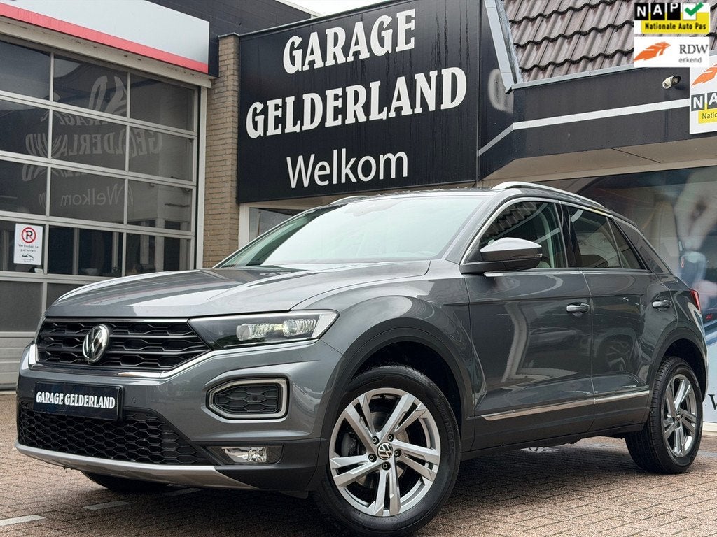 Volkswagen T-Roc 1.5 TSI Sport | Virtual-Cockpit | ACC | Cli, Stof, Zwart, 4 cilinders, 150 pk