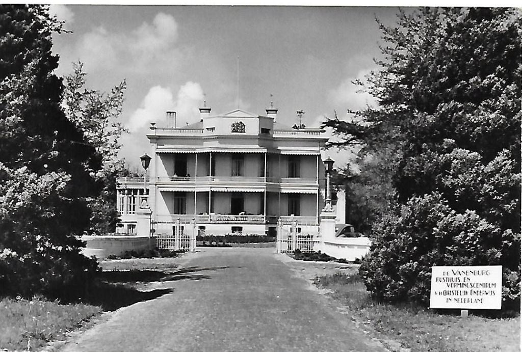 Putten De Vanenburg Rusthuis Oude Ansichtkaart ( 1849 ), Verzamelen, Ophalen of Verzenden, 1980 tot heden, Gelopen, Gelderland