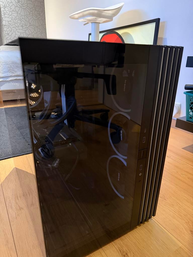 High-end Gaming PC – Ryzen 7 + RX 7900 XTX – Stil & Krachtig, Ophalen, Zo goed als nieuw
