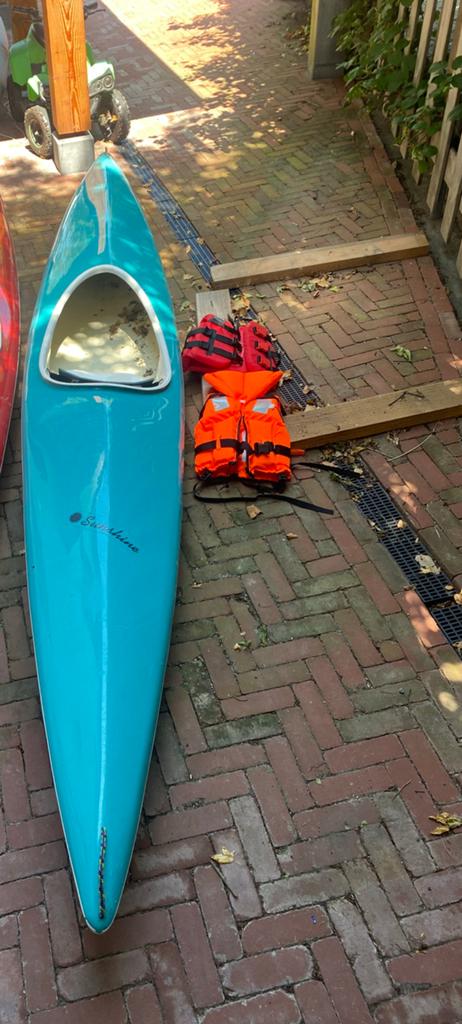 Prachtige kano met twee zwemvesten cadeau, Ophalen, Zo goed als nieuw, Eén persoon, Kajak