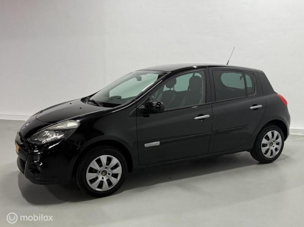 Renault Clio 1.2 Authentique | AIRCO | STUURBEKRACHTIGING, Auto's, Renault, Voorwielaandrijving, Euro 5, Gebruikt, 4 cilinders