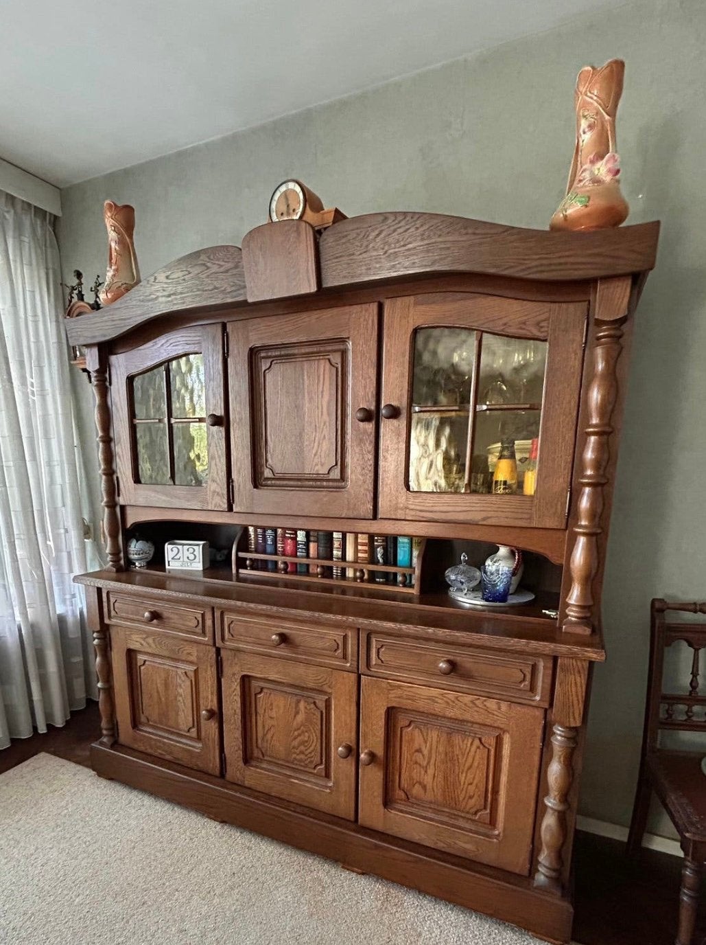 Grote eiken servies / buffet kast, Ophalen, Gebruikt, 200 cm of meer, 150 tot 200 cm