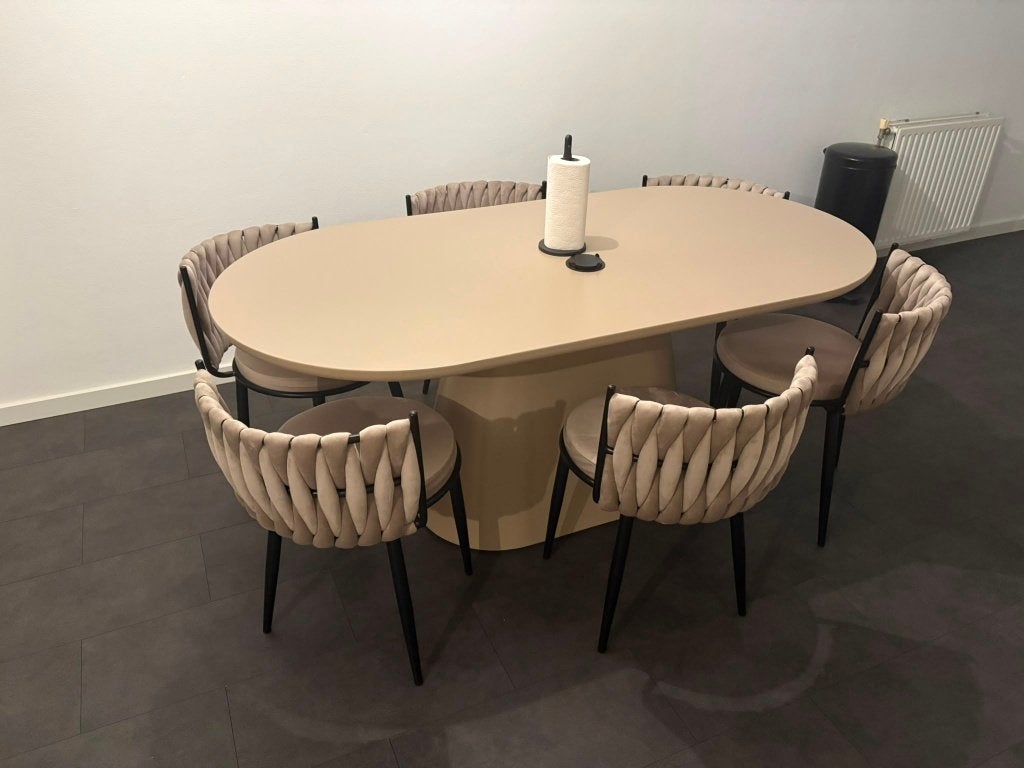 Ovale eettafel voor 6 personen, Huis en Inrichting, Tafels | Eettafels, Ophalen, Overige materialen, Gebruikt, 50 tot 100 cm