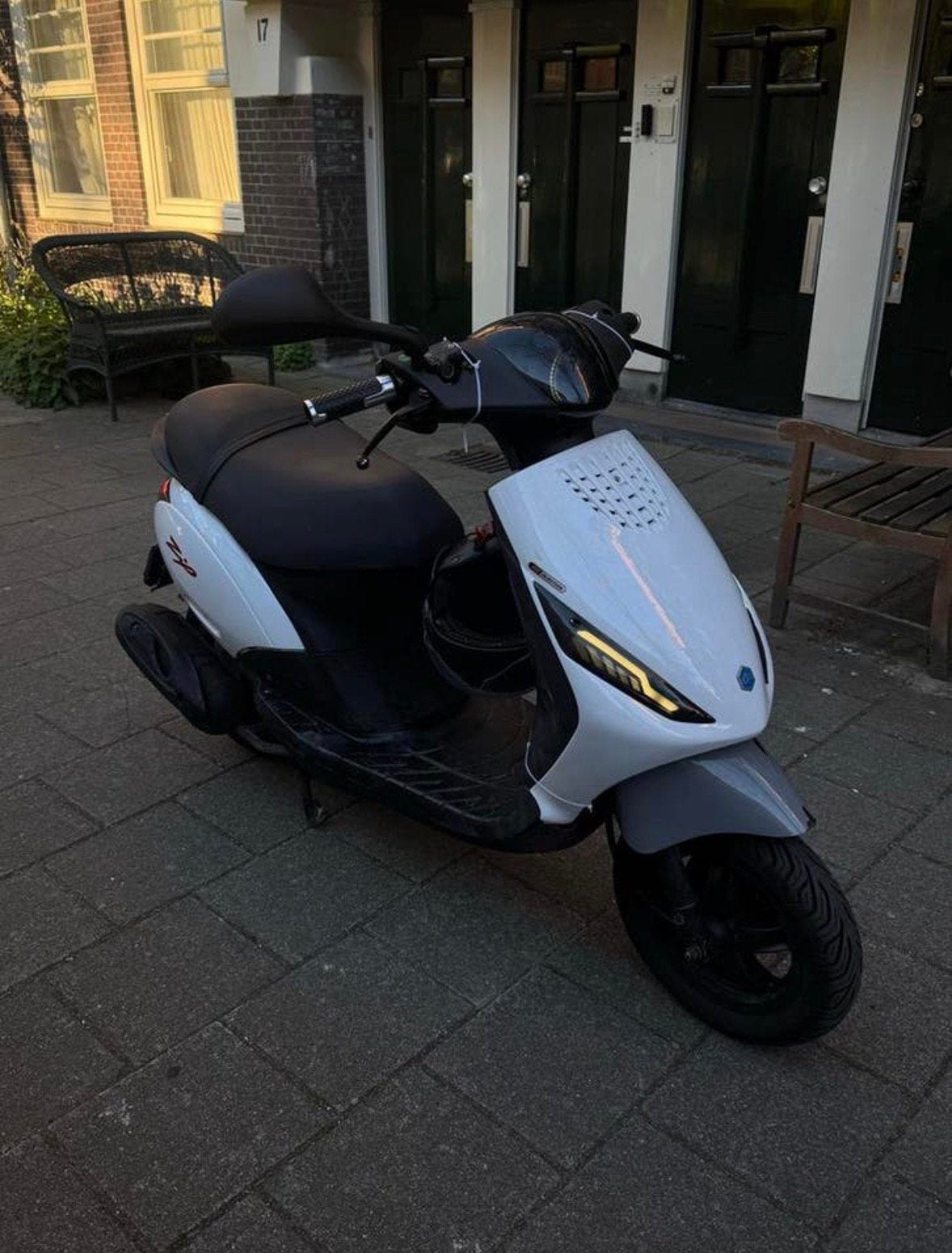 Piaggio zip 80cc, Ophalen, Zo goed als nieuw, Benzine, Zip