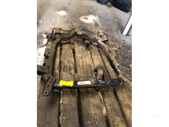 Subframe van een Opel Corsa, Auto-onderdelen, Gebruikt, -, -, Opel