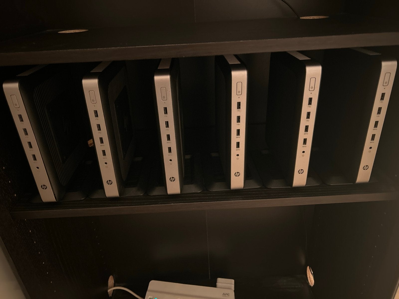 HP Thin Client T630 - Compacte en Efficiënte Mini PC, Ophalen, Gebruikt, 2 tot 3 Ghz, 64 GB