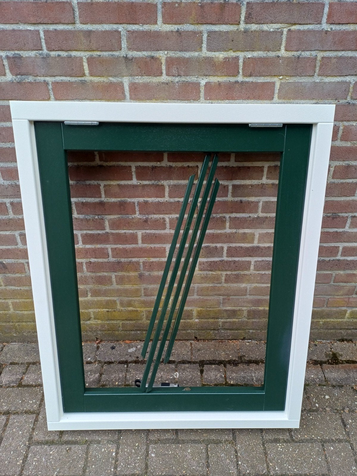 Hardhouten kozijn met uitzetraam Nieuw 90x110 cm, Doe-het-zelf en Verbouw, Ophalen, Nieuw, Hout, Raamkozijn