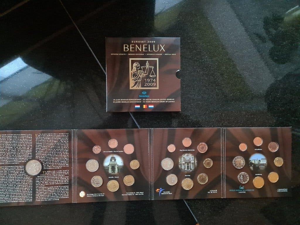 2009 Euroset Benelux - 35 jaar Benelux Gerechtshof FDC/BU, Ophalen of Verzenden, Koningin Beatrix, Euro's, Setje