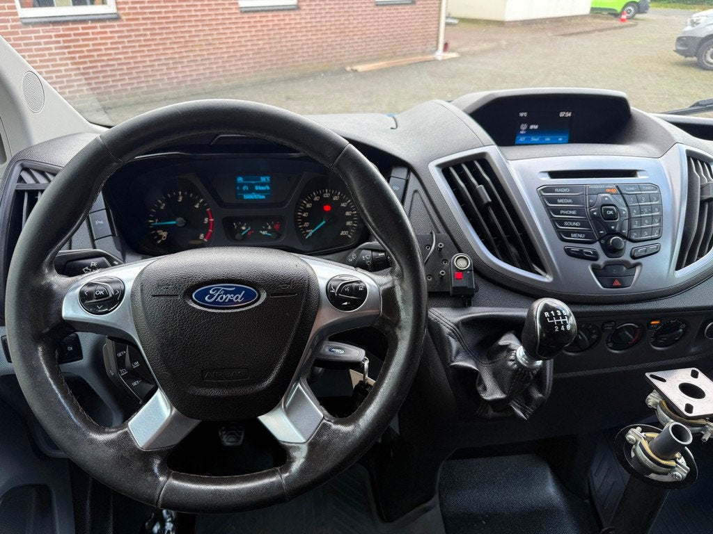 Ford Transit 350 2.0 TDCI L3H2 inrichting airco cruise stoel, Auto's, Bestelauto's, Voorwielaandrijving, Euro 6, 4 cilinders, Blauw