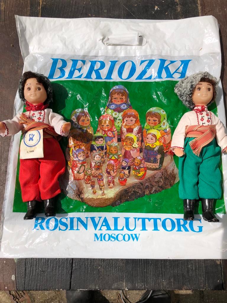 Vintage Russische Poppen in Traditionele Kleding (2 stuks), Verzamelen, Ophalen of Verzenden, Zo goed als nieuw