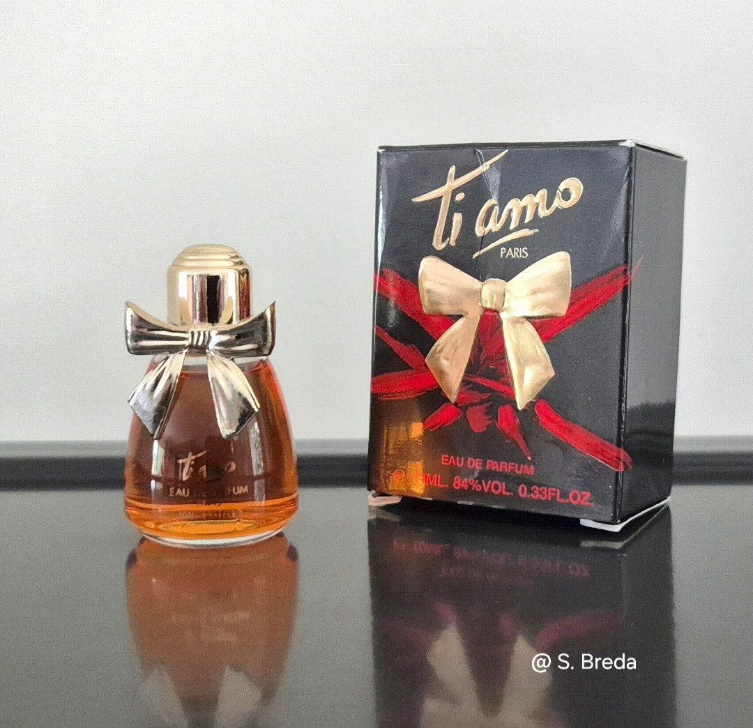 Ti Amo - Eau de Parfum miniatuur met doosje, Ophalen of Verzenden, Zo goed als nieuw, Miniatuur, Gevuld