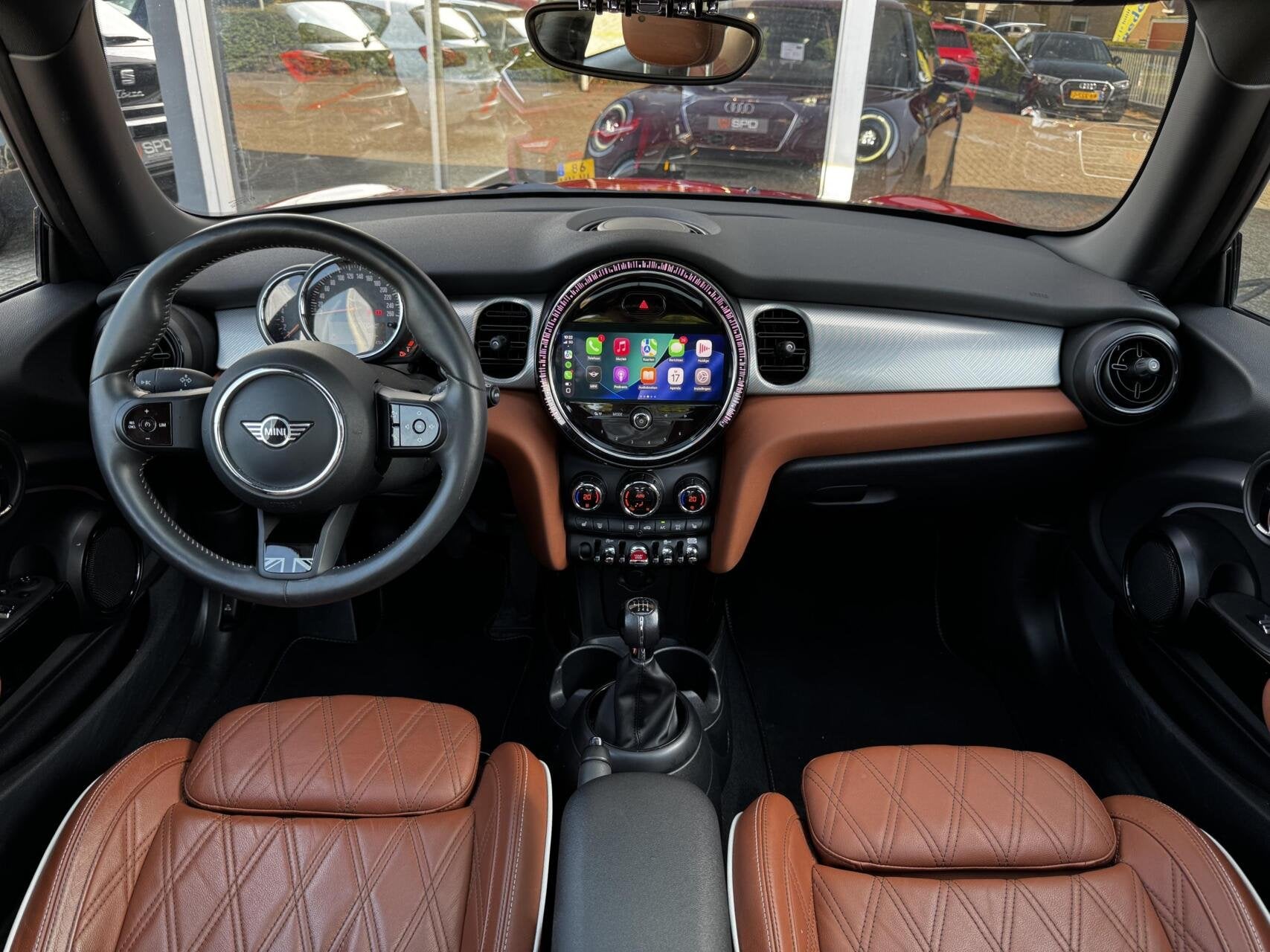 Mini 3 1.5 One John Cooper Works|Pano|Chester-Leather|Carpla, Auto's, Mini, Voorwielaandrijving, Gebruikt, Euro 6, 4 stoelen