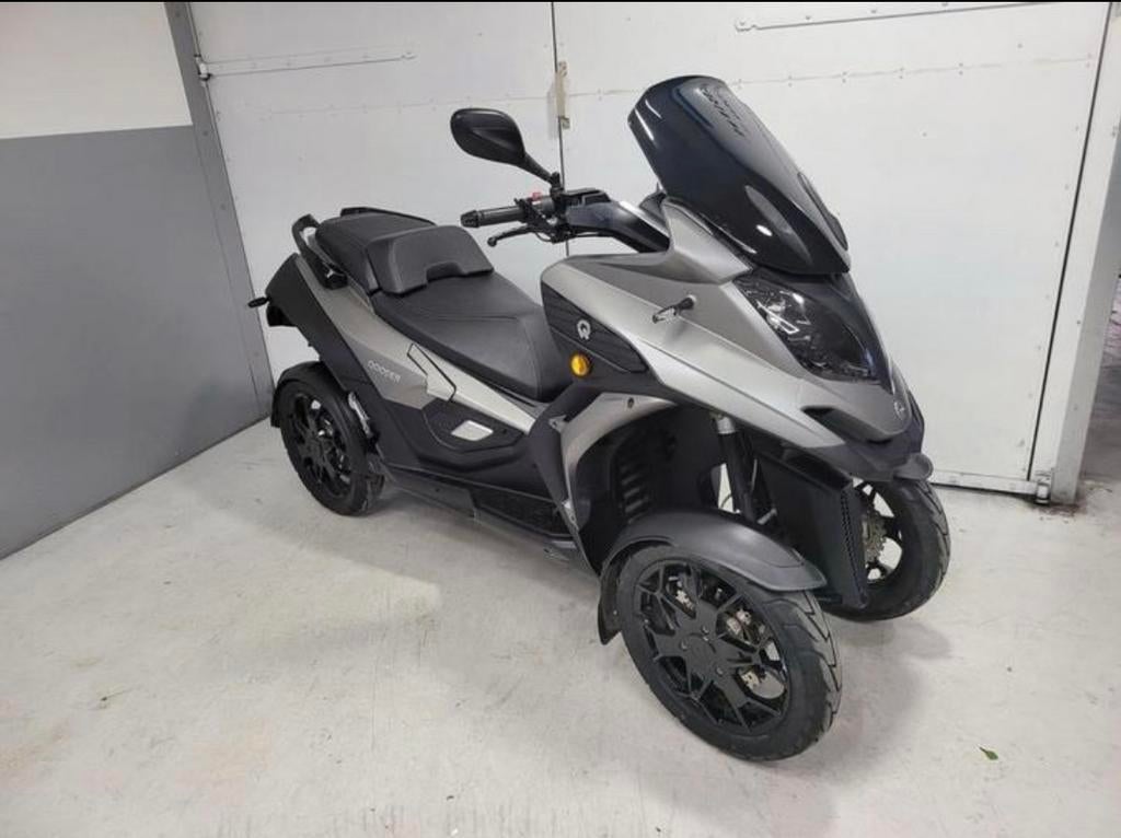 Qooder QV4 - Innovatieve 4-wiel motorscooter (*B rijbewijs), Ophalen, Gebruikt, Benzine, Overige merken
