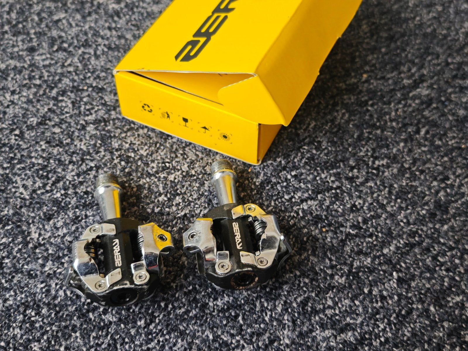 ZERAY shimano spd, Look pedelen, Mountainbike, Overige materialen, Ophalen of Verzenden, Zo goed als nieuw