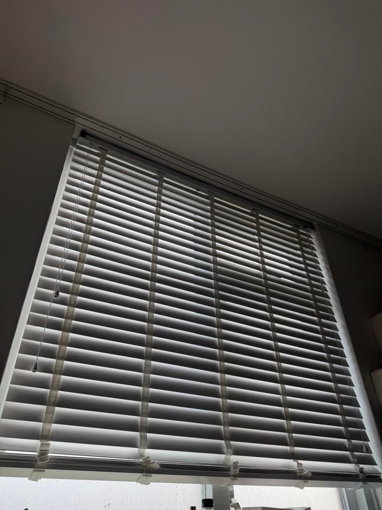 HOUTEN JALOEZIEËN, Huis en Inrichting, Stoffering | Gordijnen en Lamellen, Ophalen, Zo goed als nieuw, 100 tot 150 cm, 150 tot 200 cm