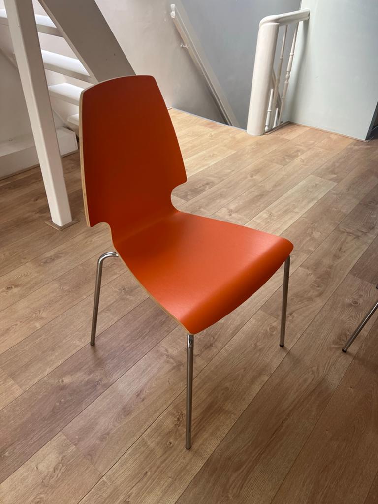 VILMAR stoel – design – oranje – goede staat, Ophalen, Overige kleuren, Zo goed als nieuw, Vier