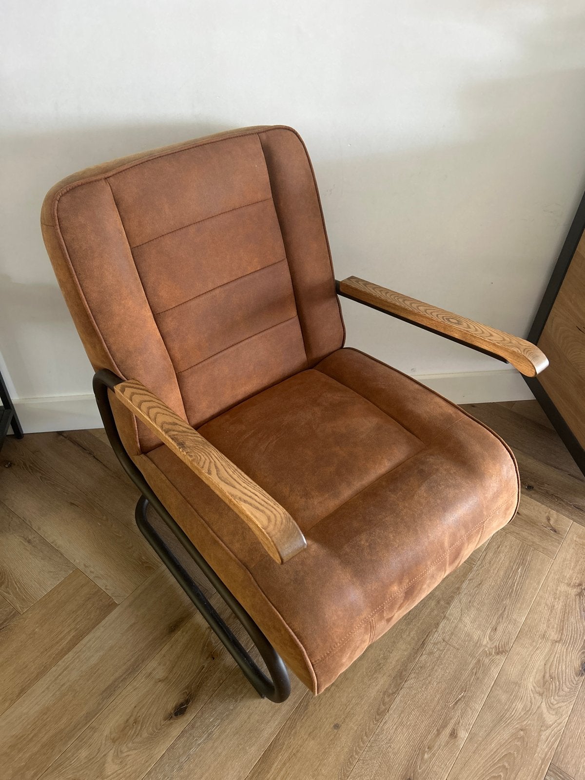 2x Bruine leren Leenbakker stoelen + Tafeltje, Ophalen, Twee, Bruin, Leer