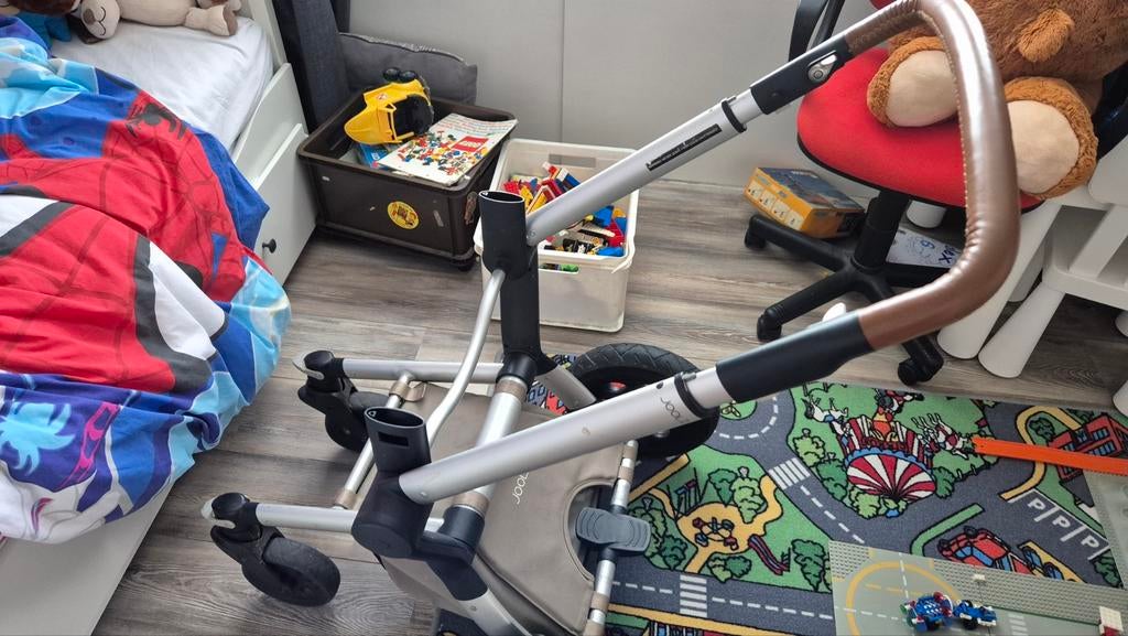 Joolz Day kinderwagen met reiswieg en treeplankje, Kinderen en Baby's, Gebruikt, Combiwagen, Verstelbare duwstang, Ophalen