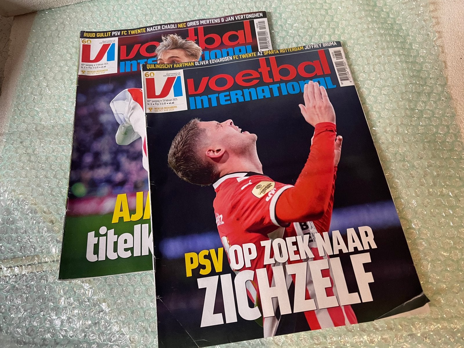 Voetbal International Tijdschriften - Ajax & PSV, Ophalen of Verzenden, Gelezen, Sport en Vrije tijd