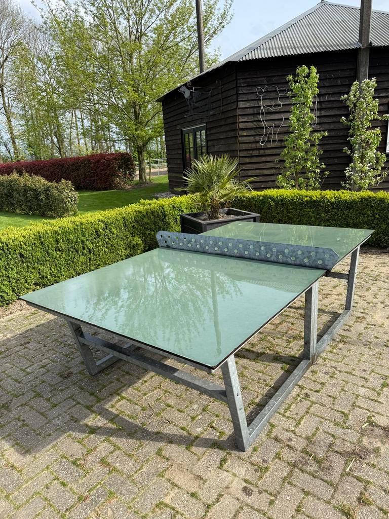 Tafeltennistafel met stalen frame - verplaatsbaar, Ophalen of Verzenden, Gebruikt, Tafel Outdoor, Wedstrijdformaat