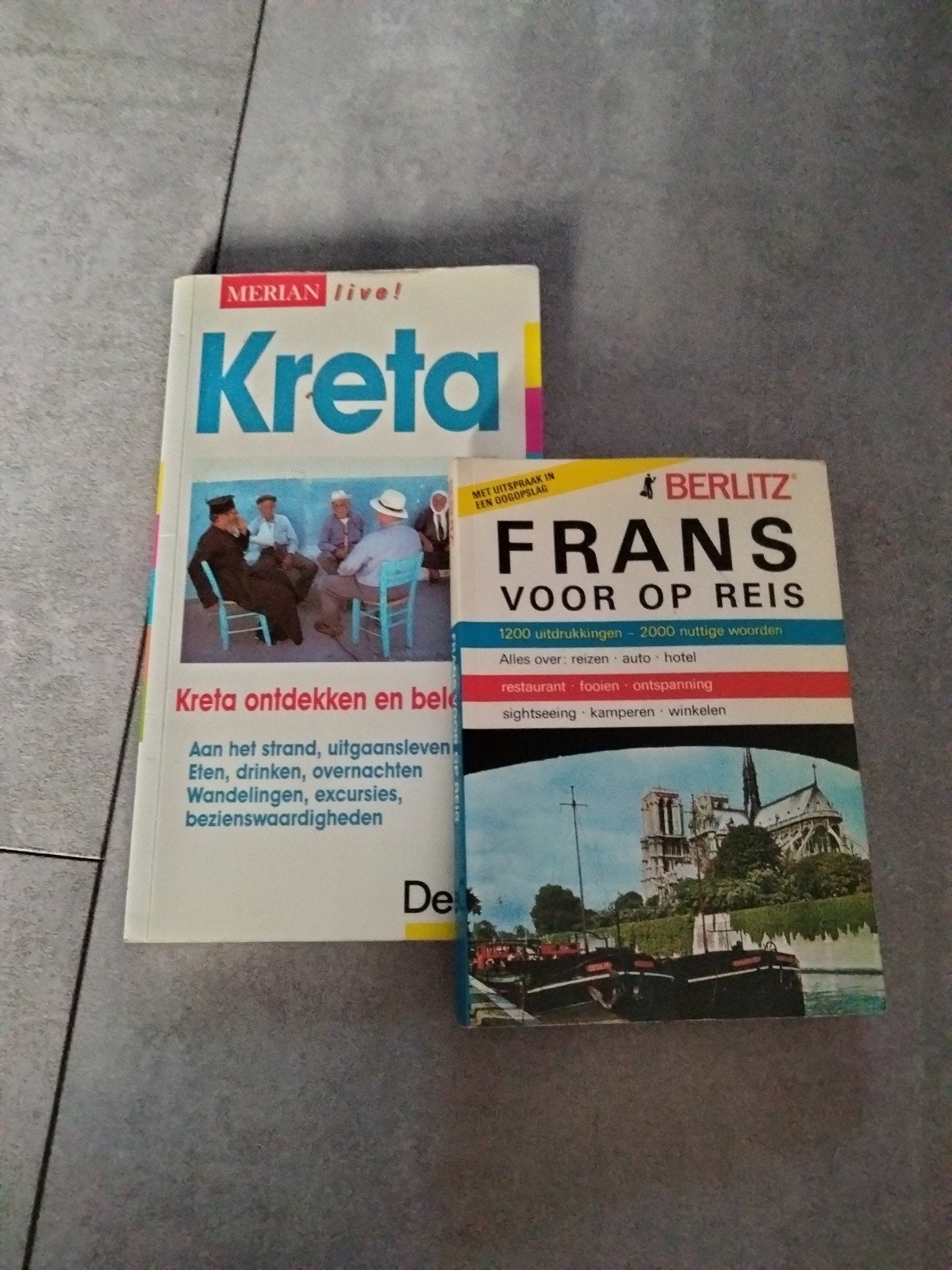 Reisgids Kreta (Merian live!) en Berlitz Frans voor op reis, Overige merken, Europa, Ophalen of Verzenden, Zo goed als nieuw