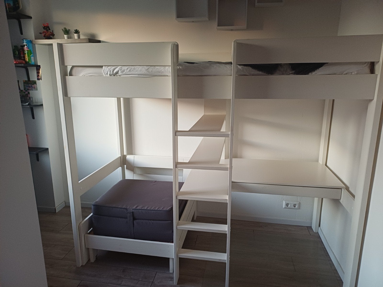 Robin Hoogslaper met Bureau en Matras (excl. matras bankje), Ophalen, Hoogslaper, Eenpersoons, 160 tot 180 cm