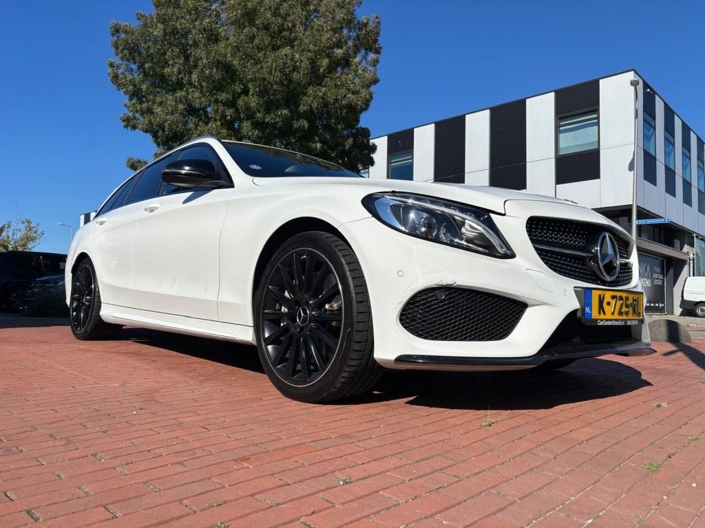 Foto 6 van Mercedes-Benz C-Klasse Estate AMG 43 | 4MATIC | power | stij