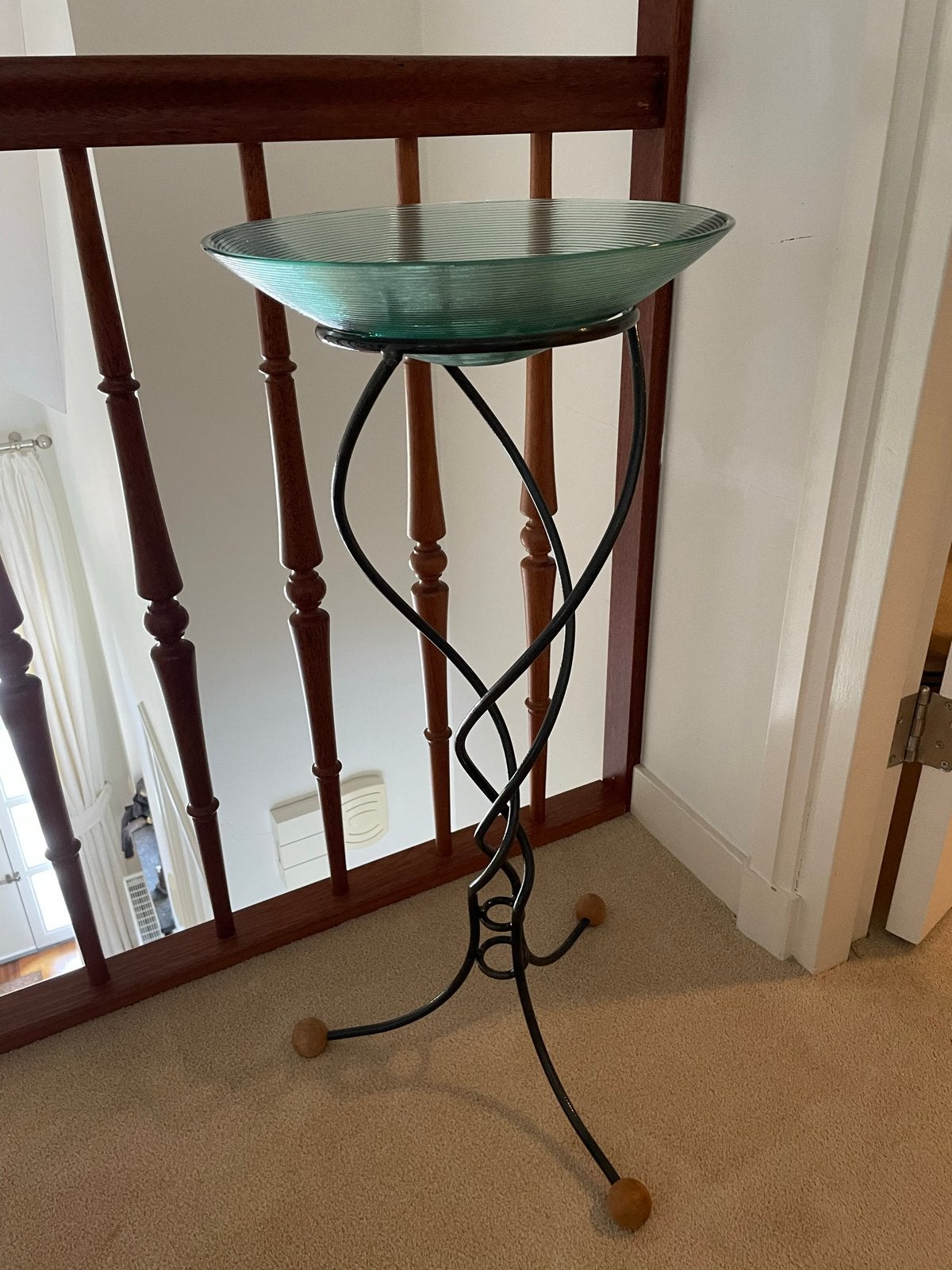 Decoratieve schaal op metalen standaard, Huis en Inrichting, Woonaccessoires | Overige, Ophalen, Groen, Zo goed als nieuw, Modern
