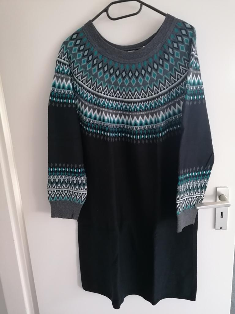 Mooie gebreide jurk Esprit maat XXL 4 euro, Kleding | Dames, Jurken, Zwart, Maat 46/48 (XL) of groter, Ophalen of Verzenden, Zo goed als nieuw