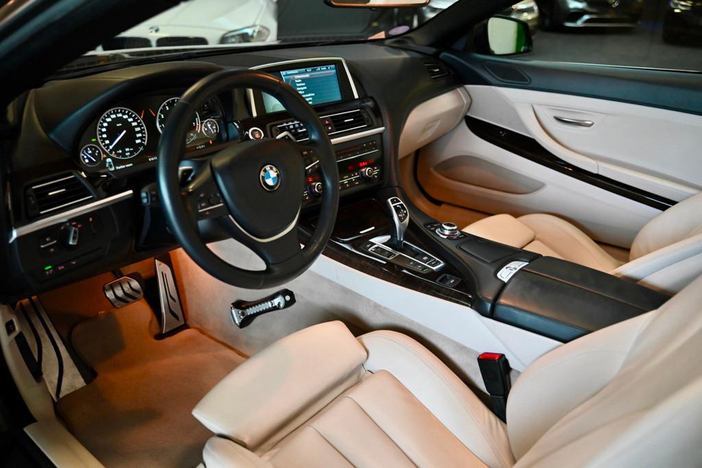 BMW 6-serie Cabrio 640i High Executive - Eig. sinds 2012 - H, Auto's, Euro 5, Achterwielaandrijving, Gebruikt, Beige