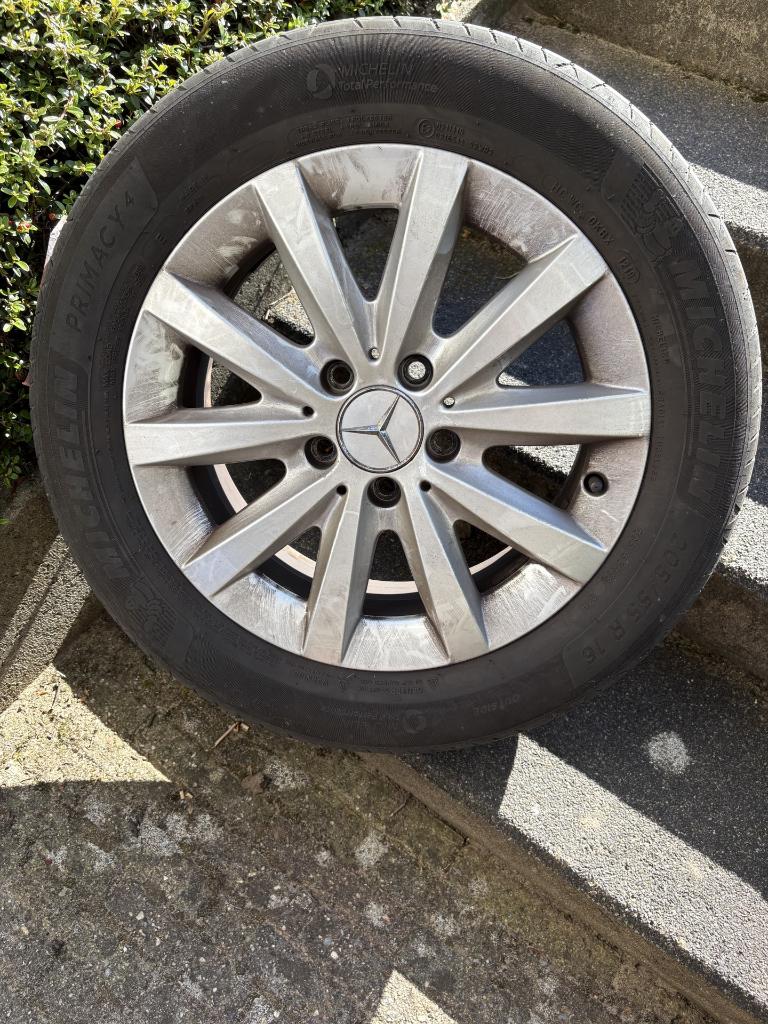 4x 16 inch aluminium velgen Mercedes B-klasse, Ophalen, Gebruikt, Mercedes-Benz