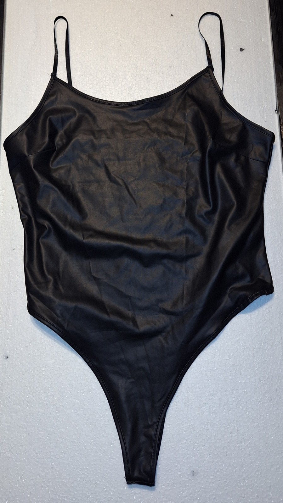 Sexy zwarte leatherlook body maat S (36), Verzenden, Zwart, Body of Korset