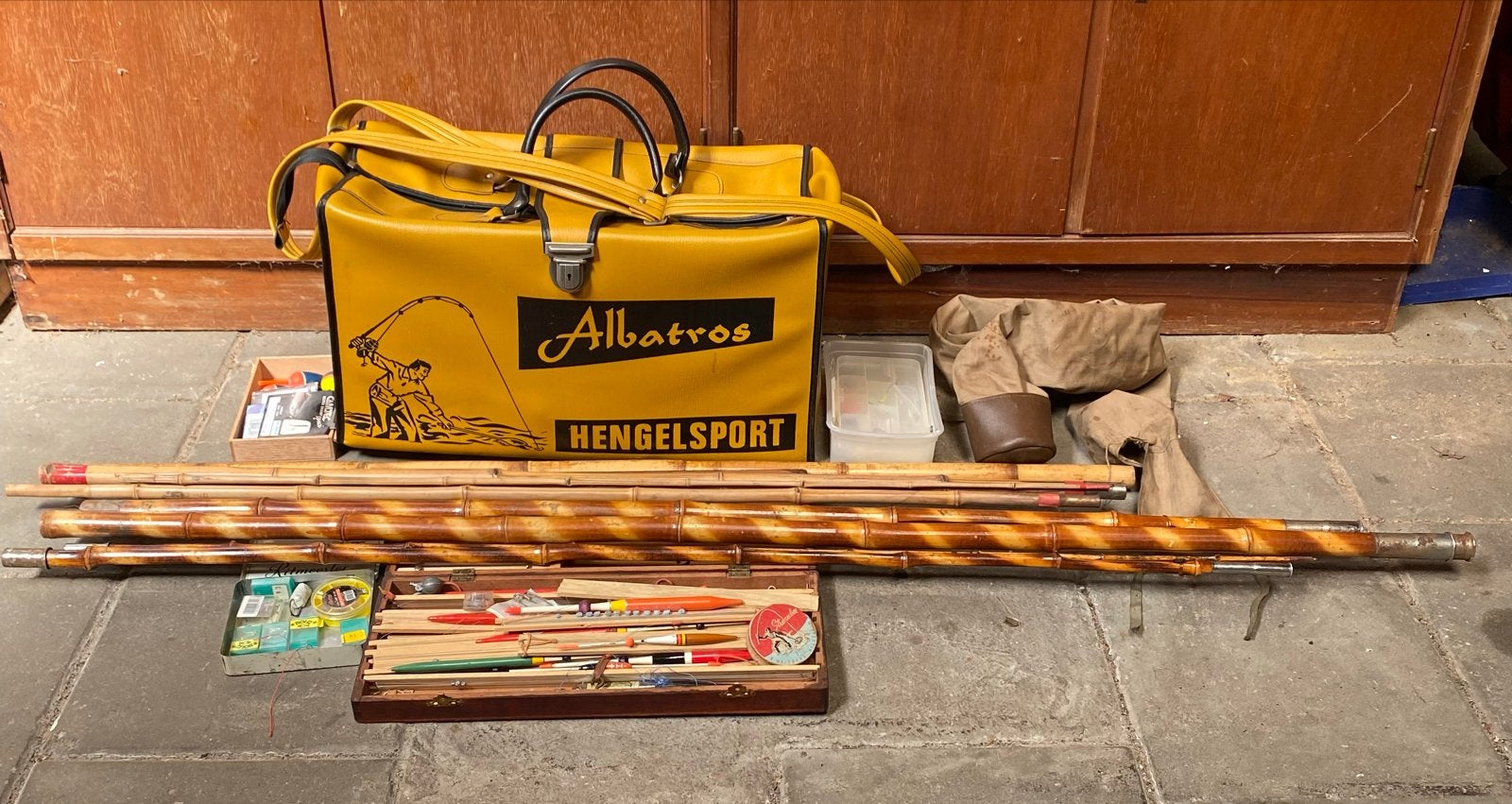 Vintage Albatros Hengelsport set met bamboe hengels, Watersport en Boten, Hengelsport | Algemeen, Ophalen, Gebruikt, Complete hengel