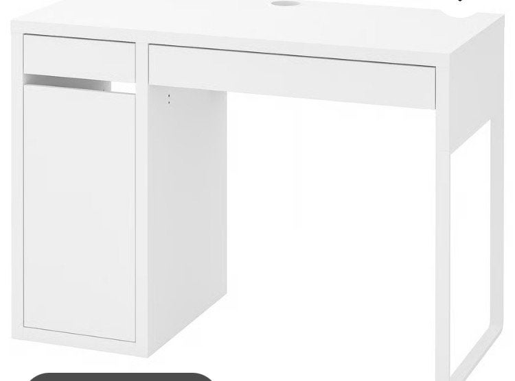 Micke buro wit, Ophalen, 105 cm, Gebruikt, Kinderbureau