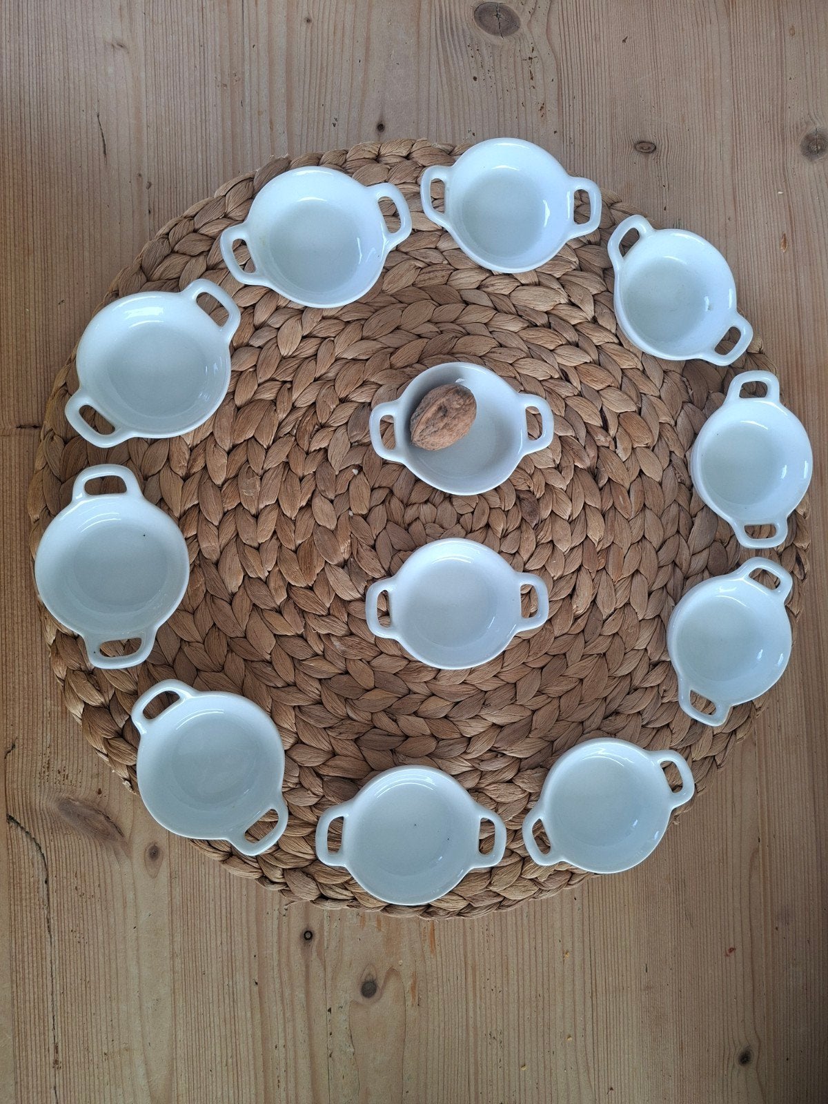 Set van 12 kleine witte schaaltjes met handvatten, Ophalen, Overige stijlen, Schaal of Schalen