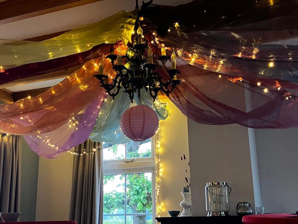 Organza gordijnen (10 stuks) 1001 nacht, Ophalen of Verzenden, Zo goed als nieuw, 200 cm of meer