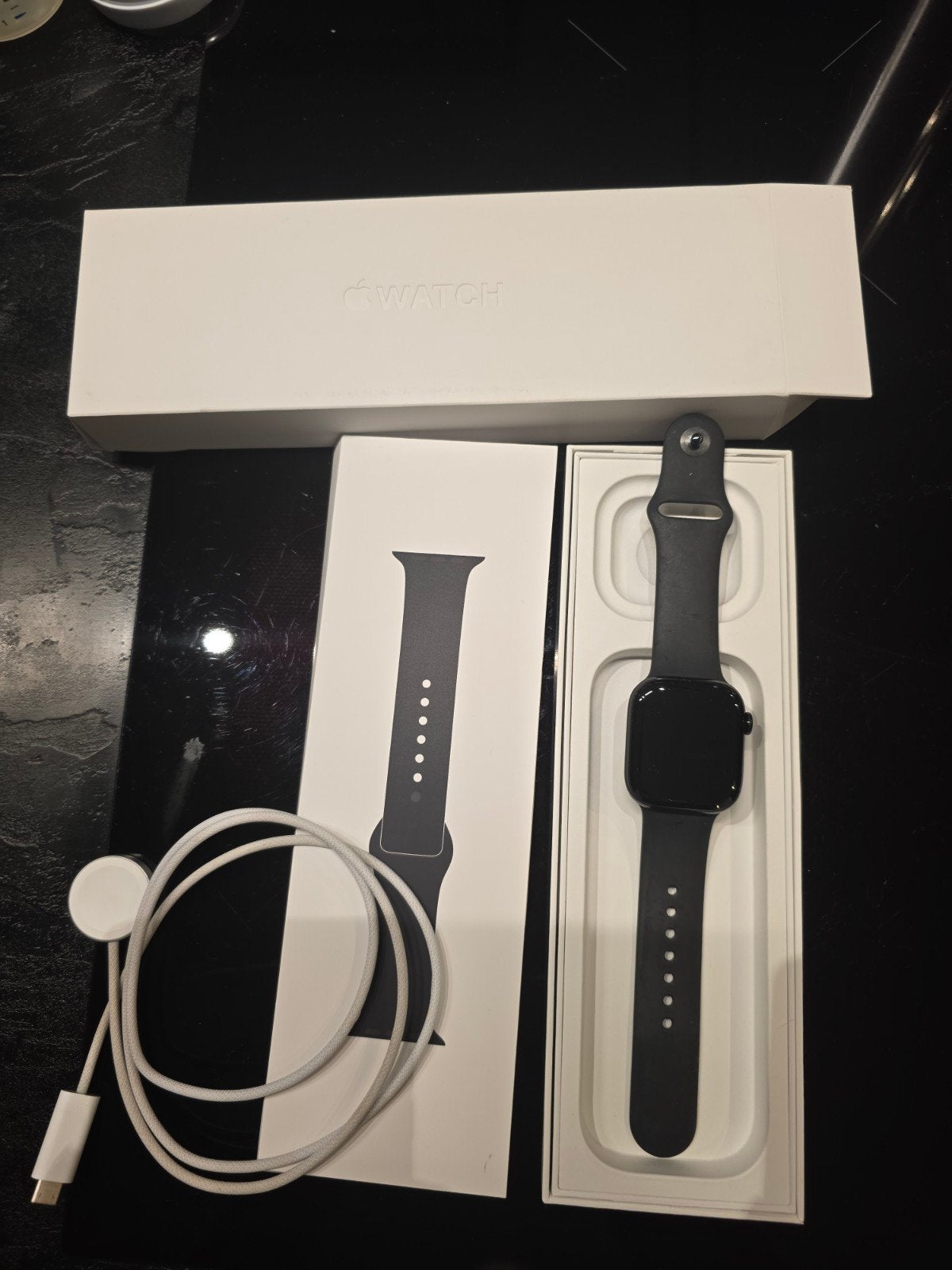 Apple Watch Series 11 Jet Black Aluminium Case 42mm Nieuw, Zwart, IOS, Nieuw, Ophalen of Verzenden