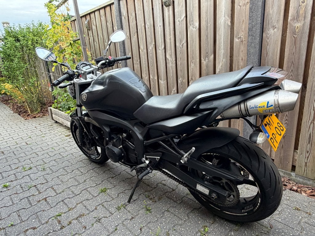 Yamaha FZ 600 N, Sportuitlaat, Gebruikt, Particulier, 600 cc