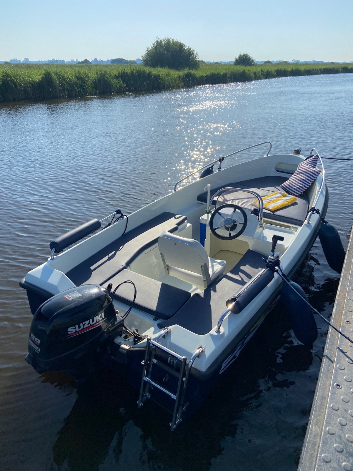 Leuke consoleboot 430 m/sloep - vaarklaar, Watersport en Boten, Motorboten en Motorjachten, Overige merken, Gebruikt, 4 m, Buitenboordmotor